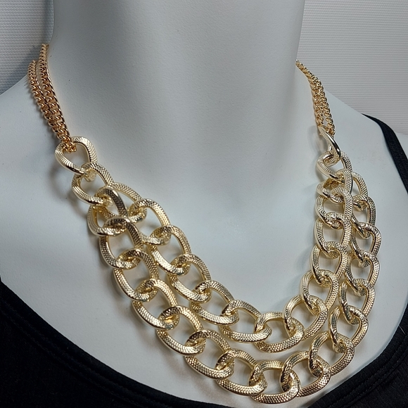 Chunky Gold Tone Double Strand Womens Statement Necklace - Picture 2 of 8